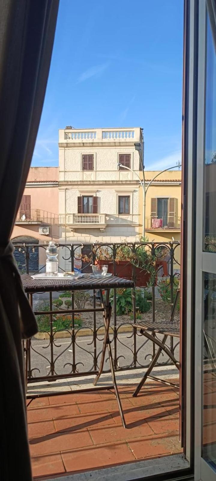 Castel Sant'Elia Velia'S Home Casa Vacanze B&B المظهر الخارجي الصورة
