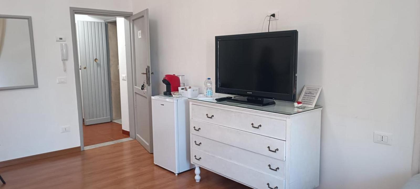 Castel Sant'Elia Velia'S Home Casa Vacanze B&B المظهر الخارجي الصورة